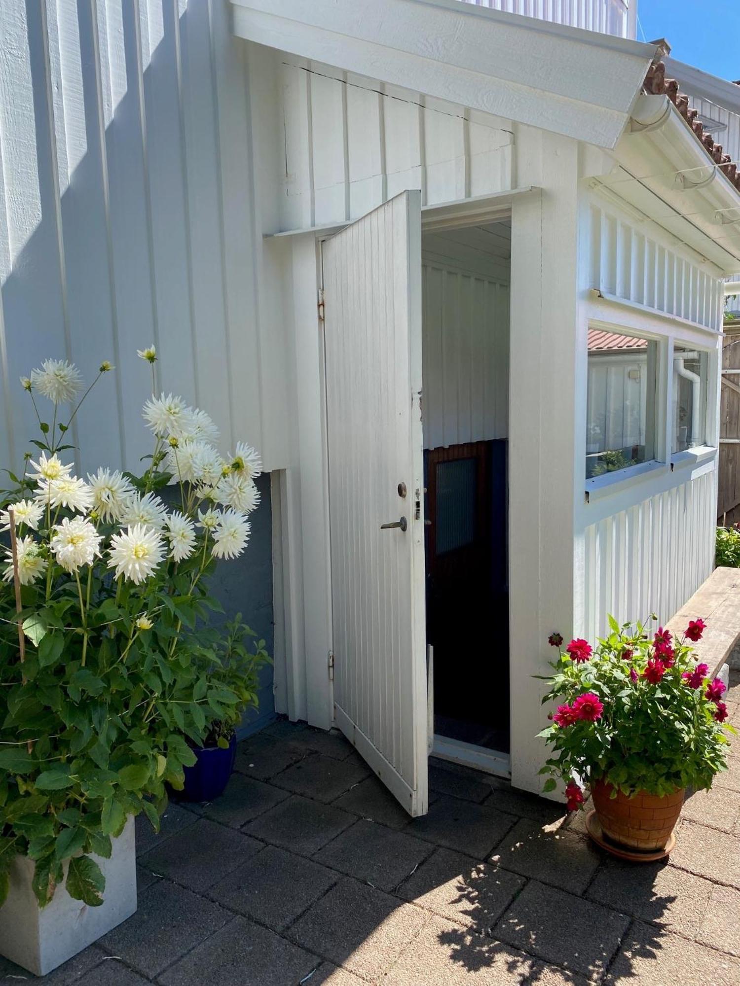 Accommodation For 2 In The Center City Of Lysekil Luaran gambar
